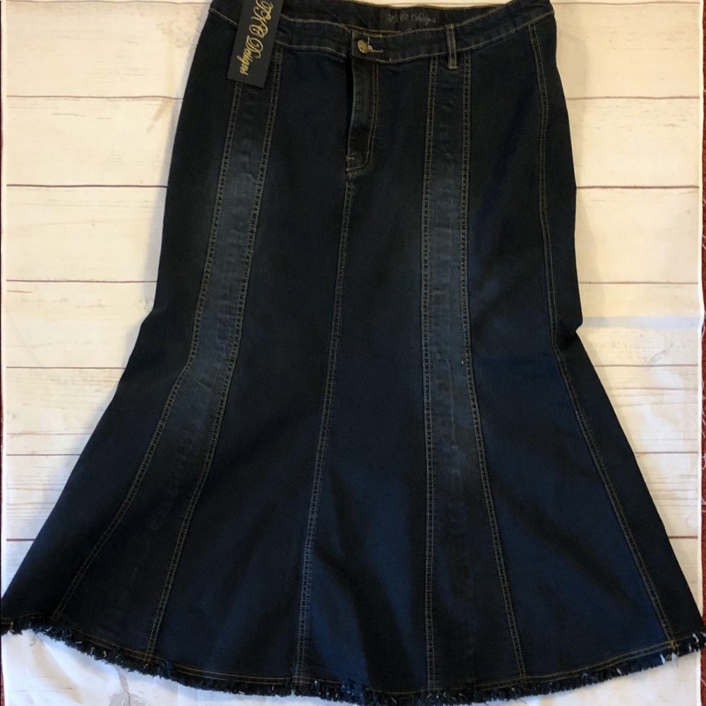 Modest denim skirt